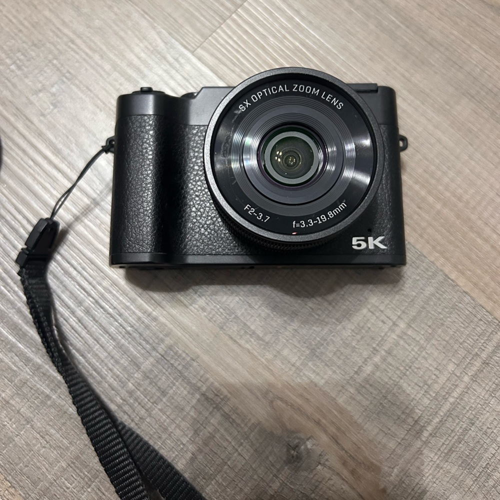 Digital Camera